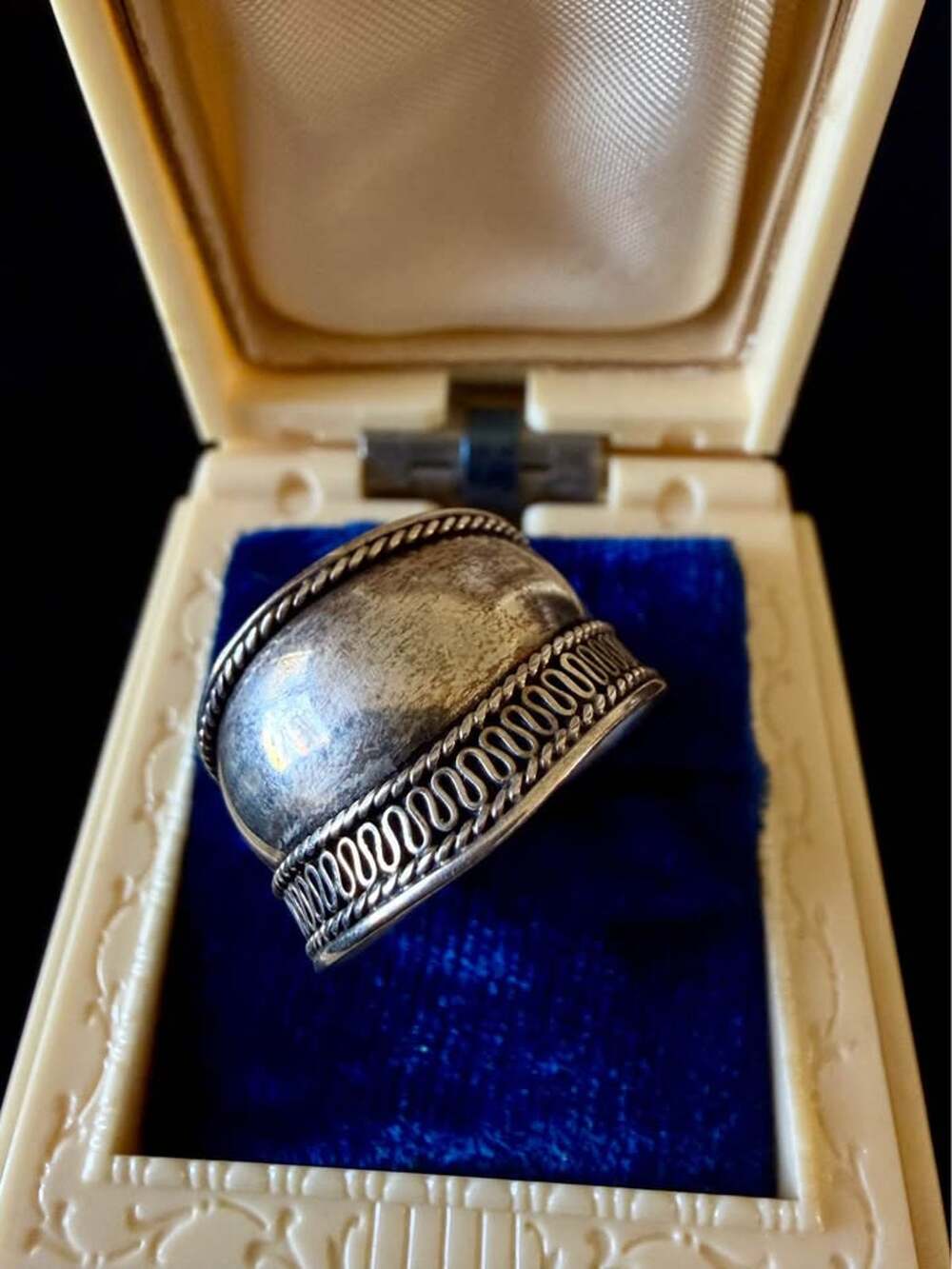 Bali Sterling Silver Wide Dome Band Ring, Size 9